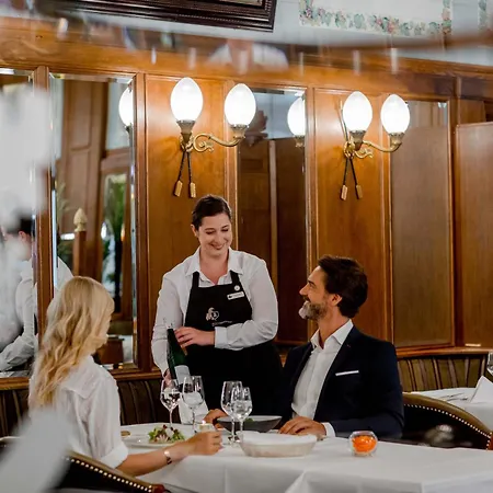 Hotel Schweizerhof &