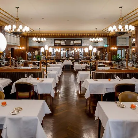 Schweizerhof & Hotel 5*