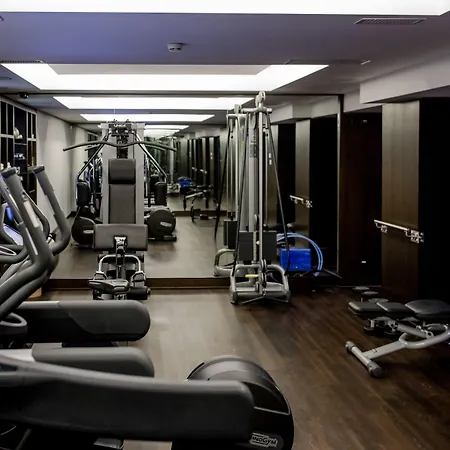 Schweizerhof & 호텔 베른